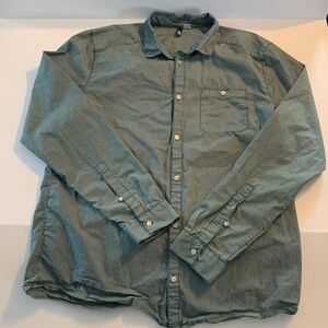 Divide Men’s Green Pin Stripe Button Up XL 24in P2P